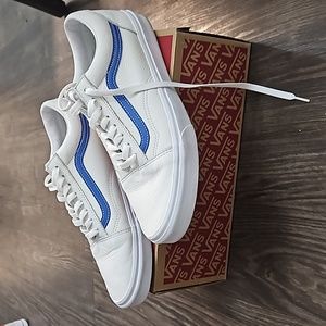 Old school leather-White and blue men vans
